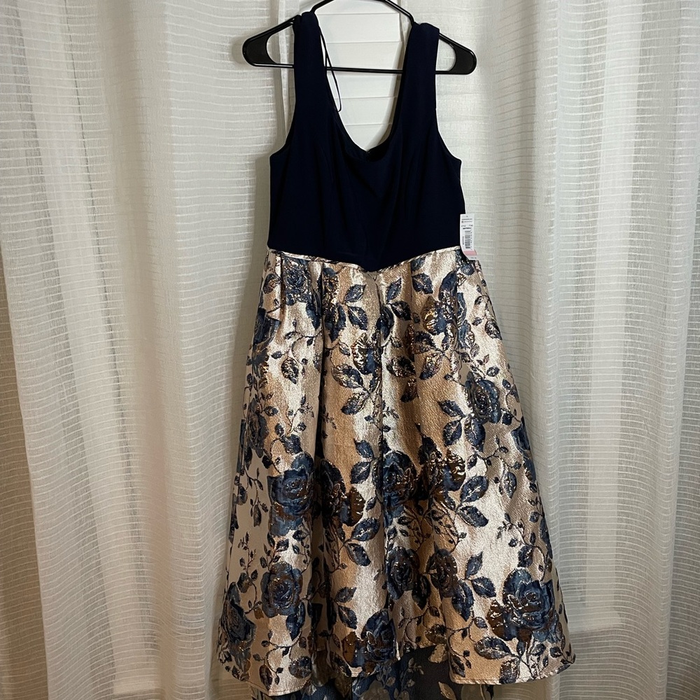 High low square neck evening gown